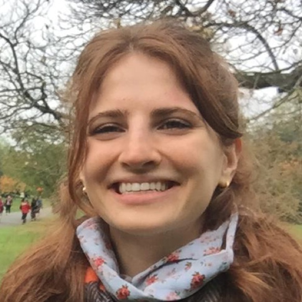 Meet your Posher, Rebecca